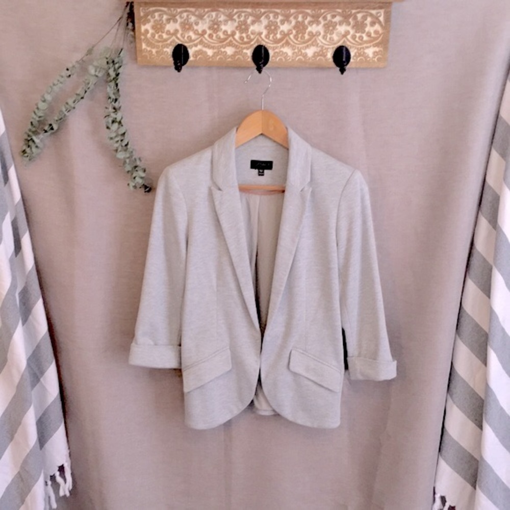 Topshop drape front light gray knit blazer